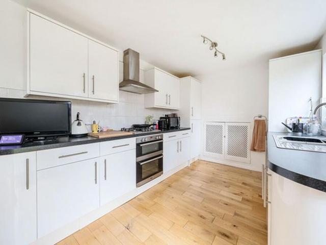 House for rent in Denham, Denham