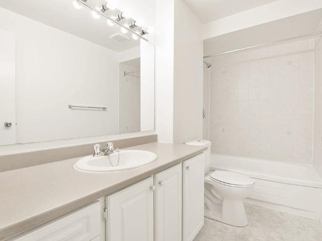 Apartment for rent in Mulhurst Bay, Ontario