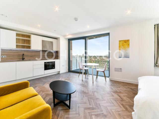 Apartment for rent in Bromley-by-Bow, Poplar Grove