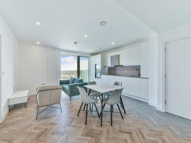 Apartment for rent in Bromley-by-Bow, Poplar Grove
