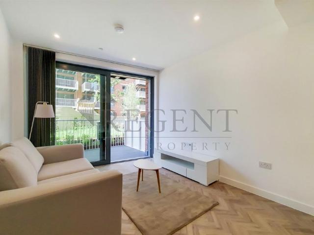Apartment for rent in Bromley-by-Bow, Poplar Grove