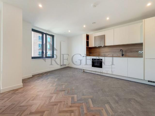 Studio for rent in Bromley-by-Bow, Poplar Grove