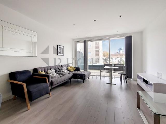 Apartment for rent in Woodberry Down, Stamford Hill