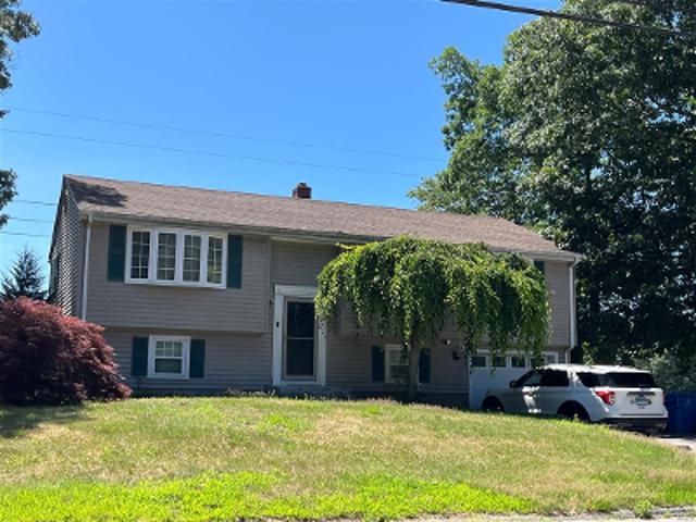 House for sale in Montville, Connecticut