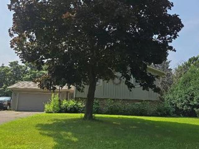 House for sale in Burnsville, Minnesota