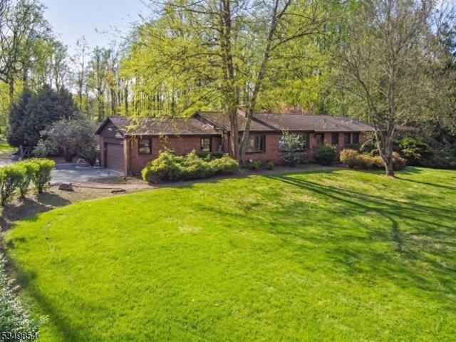 House for sale in Warren, New Jersey
