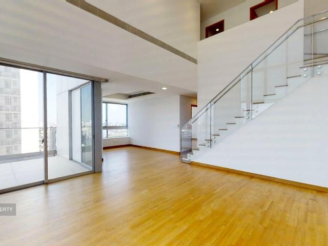 Apartment for sale in River Valley