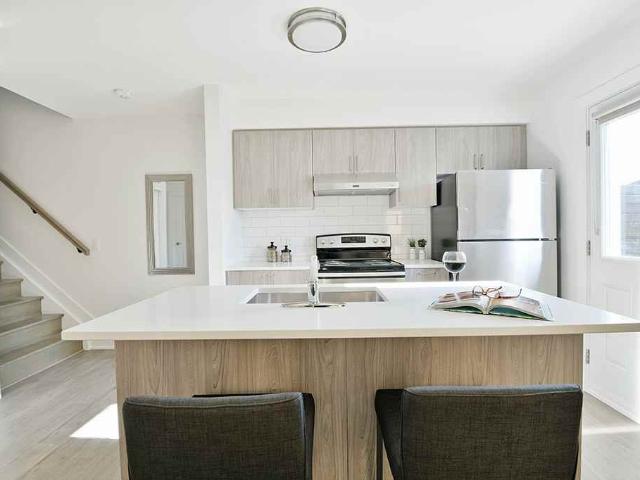 Apartment for rent in Mulhurst Bay, Ontario