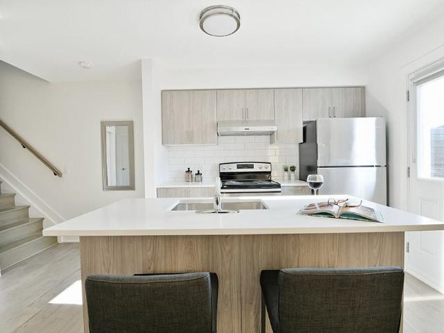 Apartment for rent in Mulhurst Bay, Ontario