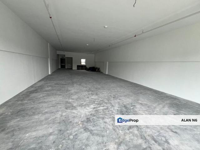 Shop for rent in Petaling, Subang Jaya