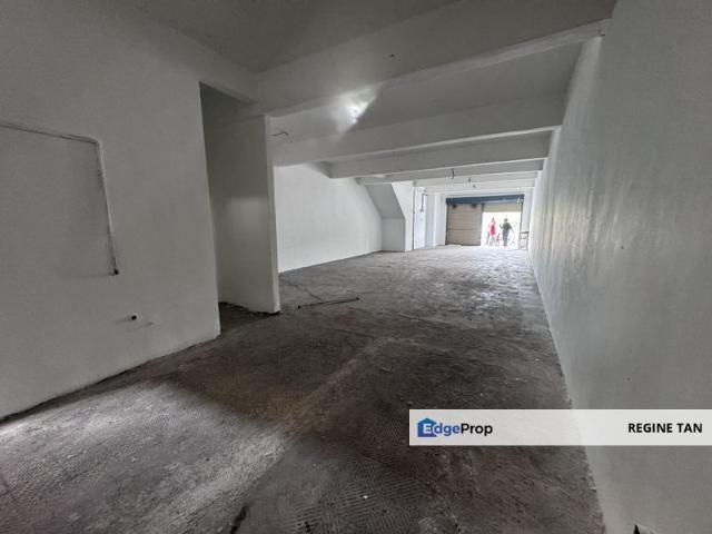 Shop for rent in Petaling, Subang Jaya