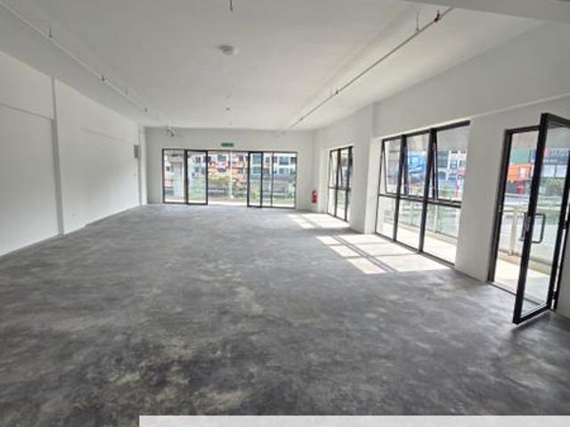 Shop for rent in Petaling, Subang Jaya