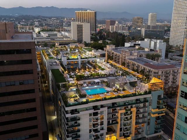 Apartment for rent in Miracle Mile, Los Angeles