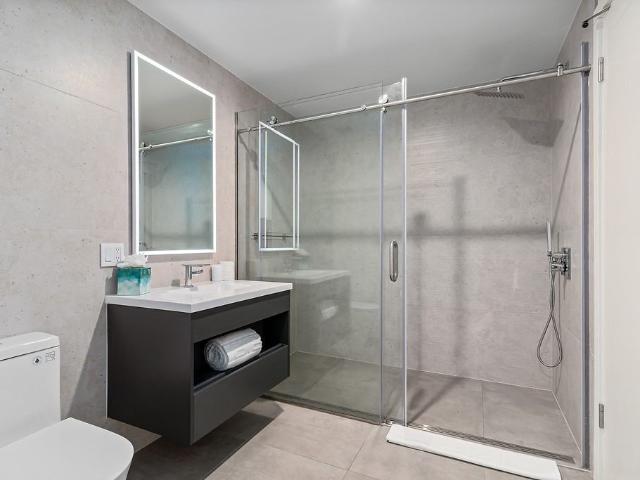 Apartment for rent in Canoga Park, California