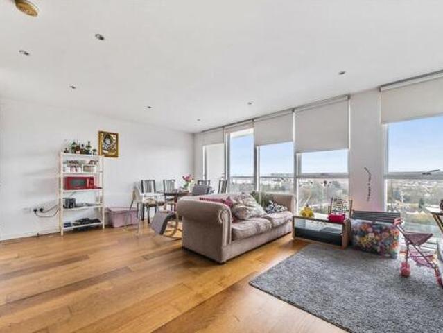 House for sale in Feckenham, City Of Bristol