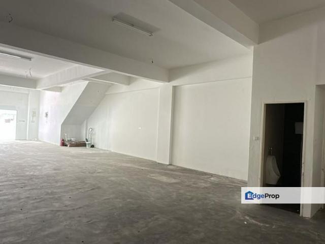 Shop for rent in Petaling, Subang Jaya