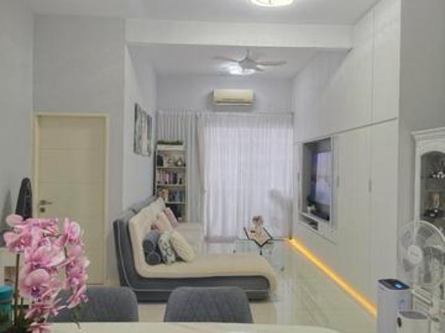 Serviced Residence for sale in Petaling, Subang Jaya