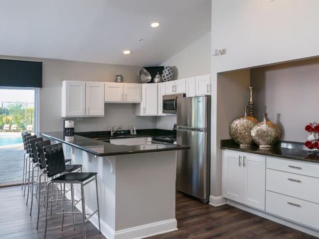 Apartment for rent in Mchenry, Illinois