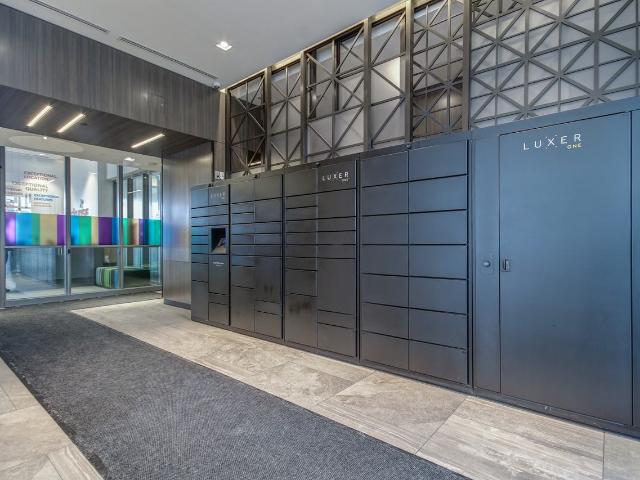Apartment for rent in Central Erin Mills, Mississauga
