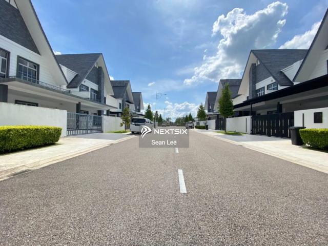 Residential House for sale in Country Heights Damansara, Kuala Lumpur
