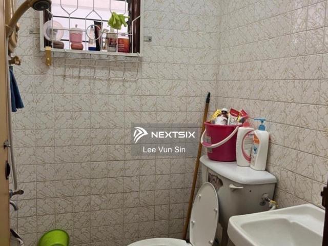 Residential House for sale in Kuching