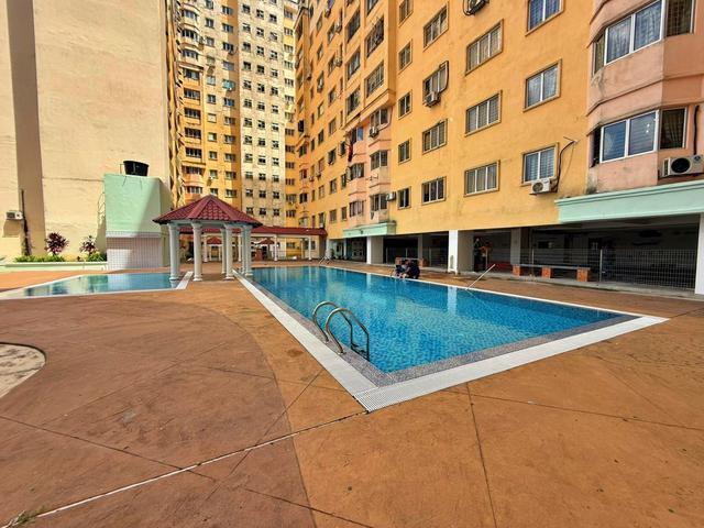 Serviced Residence for sale in Petaling, Subang Jaya