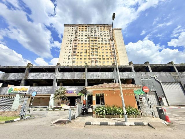 Serviced Residence for sale in Petaling, Subang Jaya