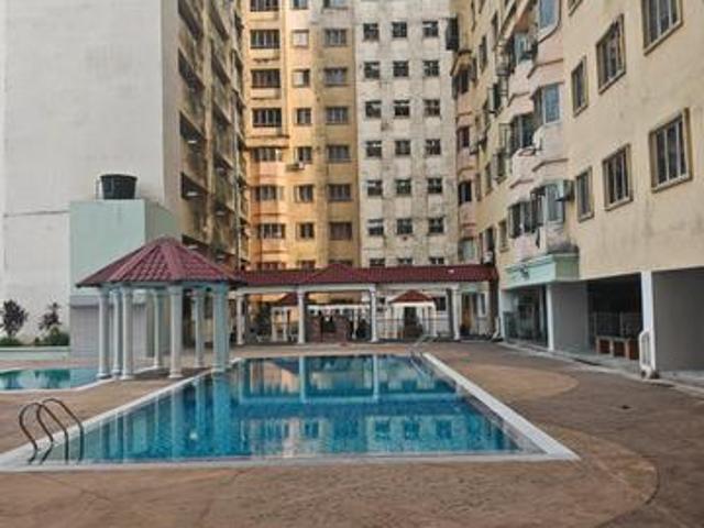 Serviced Residence for sale in Petaling, Subang Jaya