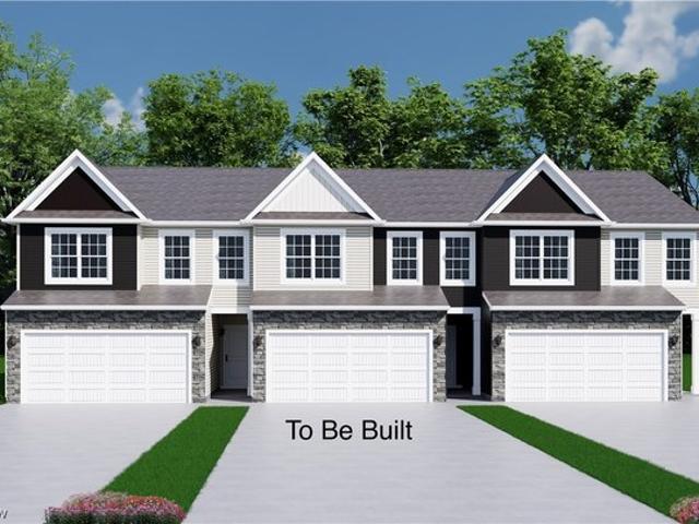 Townhouse for sale in Willoughby, Ohio
