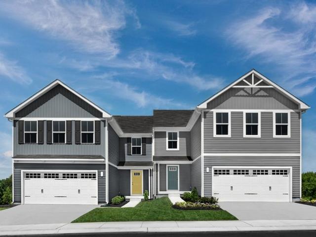 Townhouse for sale in Amherst, Ohio