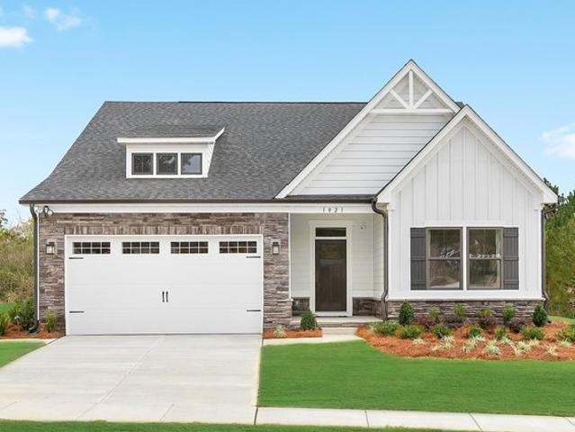 House for sale in Middlefield, Ohio