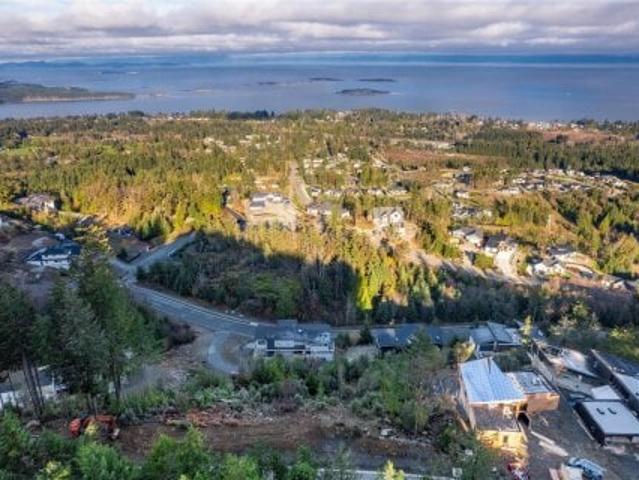 Land for sale in Lantzville, British Columbia