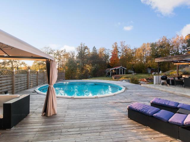 Villa till salu i Ekerö, Stockholm