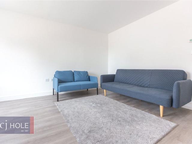 Townhouse for rent in Frenchay, South Gloucestershire