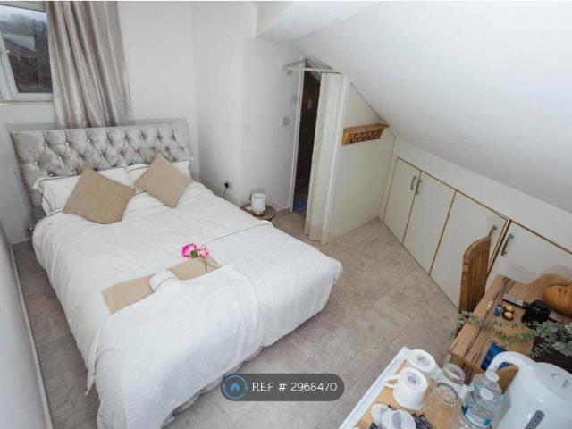 Room for rent in Georgia, Greater Manchester