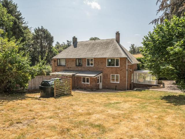 House for rent in Forthampton, Worcestershire