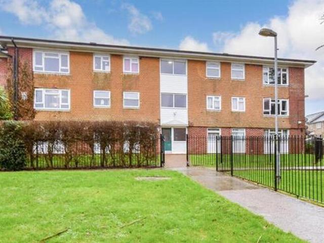 House for sale in Oakfield, Ryde