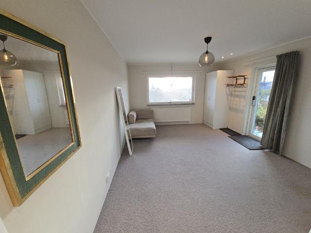 Lägenhet hyra i Nacka, Saltsjöbaden