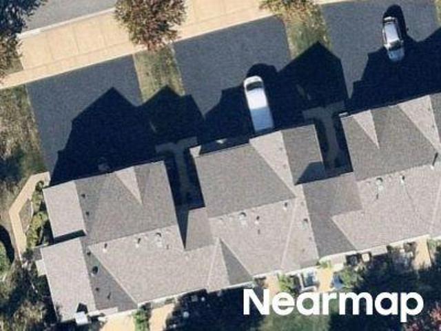 Condo for sale in Carpentersville, Illinois