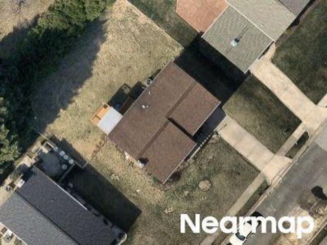 House for sale in Woodbridge Valley, Woodlawn