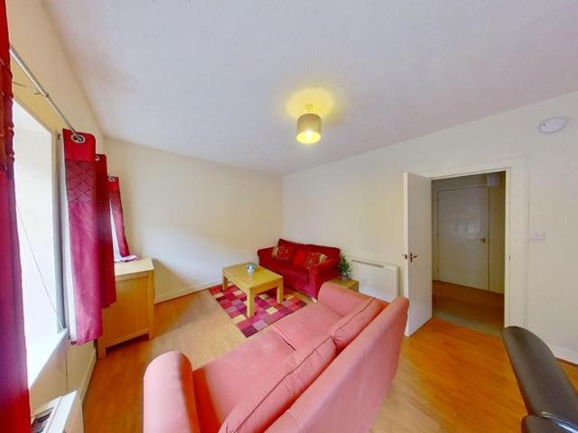 House for rent in Moat, Slateford