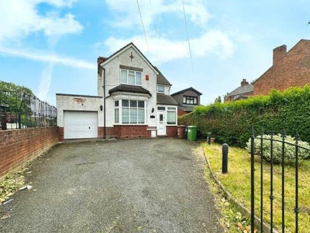 House for sale in Darlaston, West Midlands