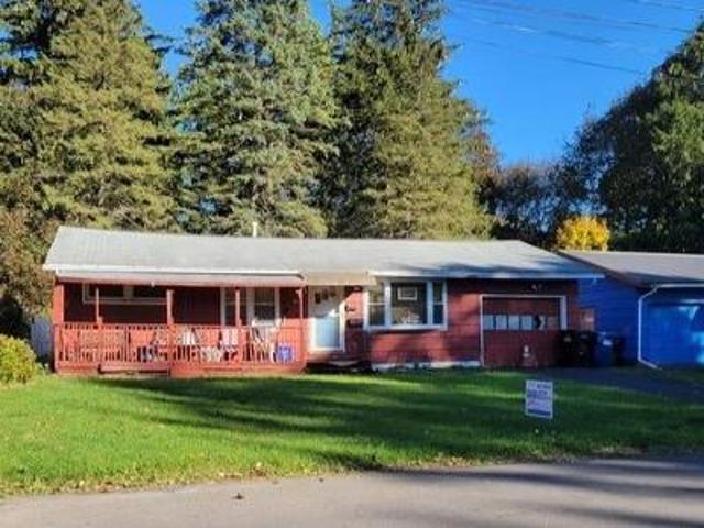 House for sale in Syracuse, New York