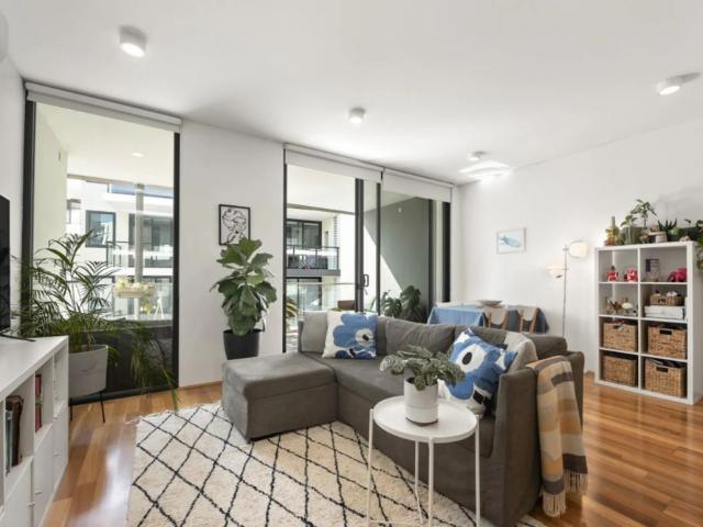Apartment for rent in North Coogee, Western Australia