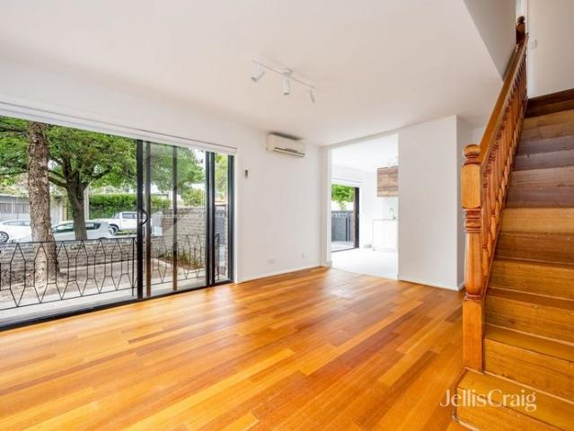 Townhouse for rent in Camerons Creek, Victoria