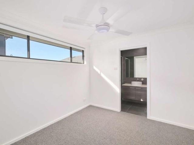 House for rent in Lake Cathie, New South Wales
