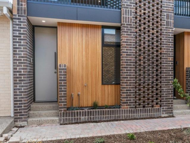 Townhouse for rent in Stepney, Adelaide