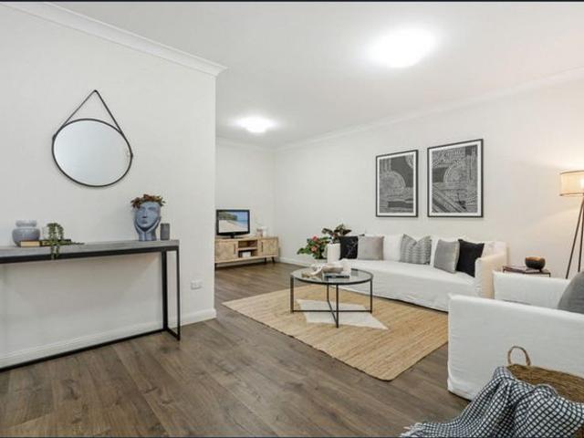 Townhouse for rent in Sydney, New South Wales