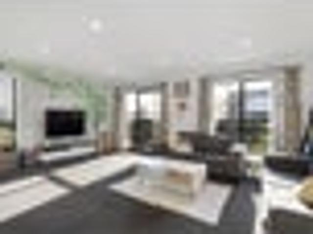 House for sale in Chaslands, Canterbury