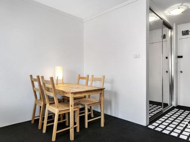 Granny Flat for rent in Sydney, New South Wales